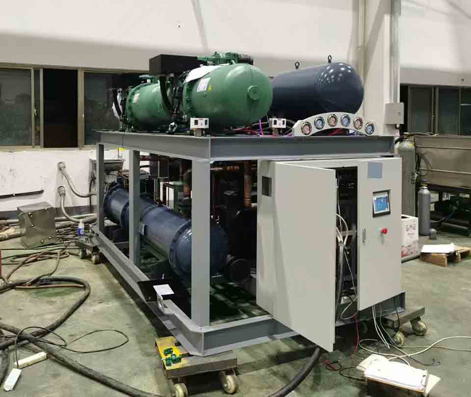 復(fù)疊式制冷機(jī)組